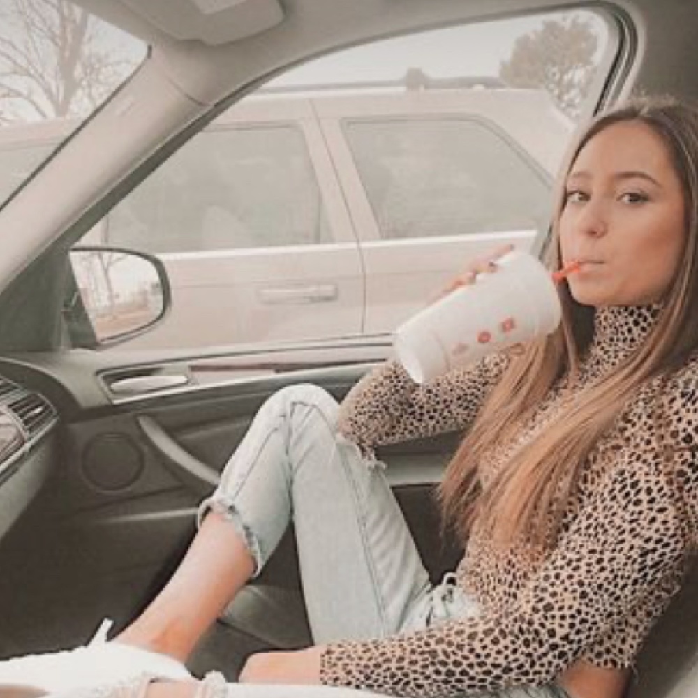 Leopard mock neck turtle neck brandy Melville American eagle